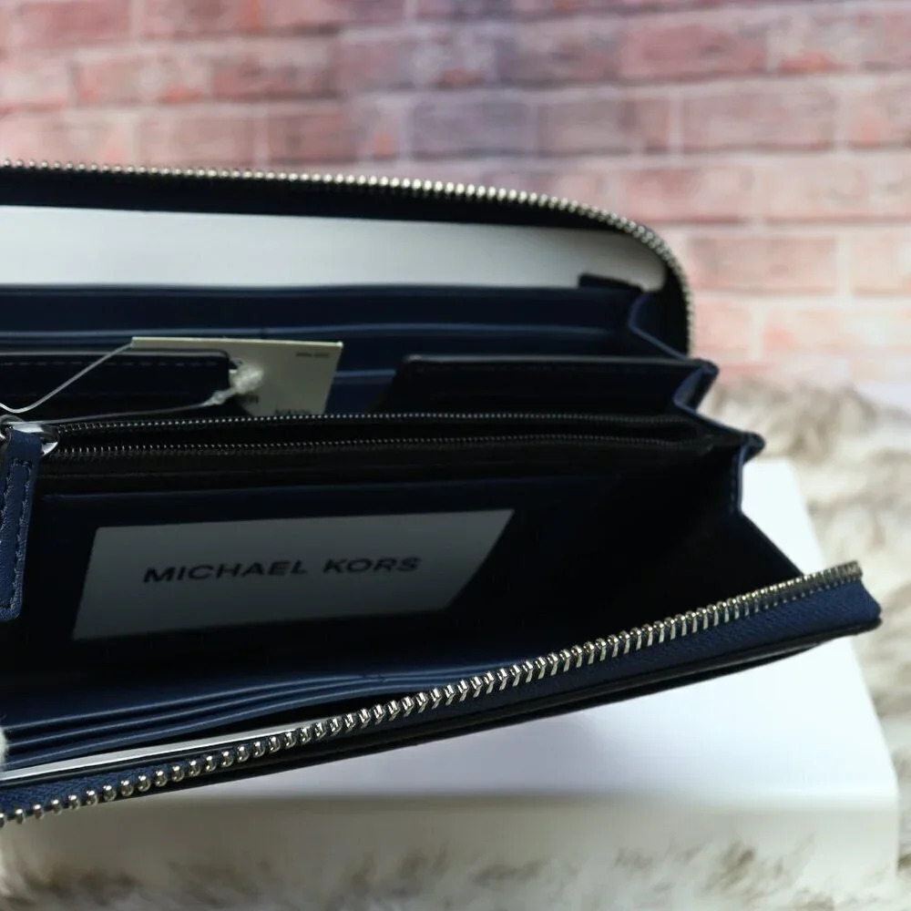 MICHAEL KORS Cooper Smartphone Wallet - Picture 4 of 15